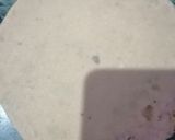 A picture of step 4 of Aloo paratha.
