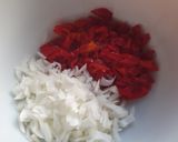 Foto del paso 2 de la receta Patatas aliñadas con langostinos