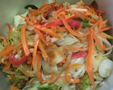 Foto del paso 5 de la receta: Plato de vegetales salteados cremosos con pasta🥦🌶️🧅🥕🍝