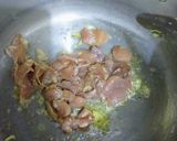 A picture of step 7 of Easy Chicken Chow Mein.