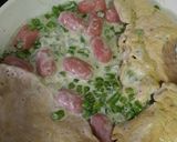 Foto del paso 2 de la receta: Pechugas y salchichas con ejotes a la crema