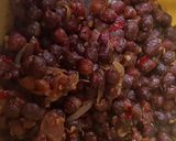 A picture of step 2 of Chatpatay Cholay.