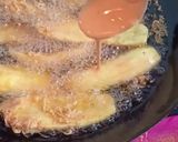 Gambar langkah 5 resipi Pisang Nipah Goreng.