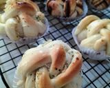 Foto langkah ke 7 dari resep Chocolate and Cheese Knots Bread.