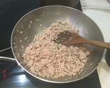 A picture of step 3 of Mapo tofu.