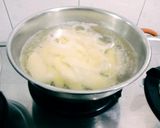 A picture of step 2 of Crispy tasty delicious honey chilli potato(Chinese recipe).