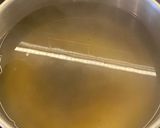 Foto del paso 2 de la receta: Orzo de espinaca con tomate dulce