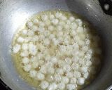 A picture of step 2 of Sago pearl mixture.