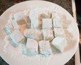A picture of step 1 of Tofu and vegetables in soy-oyster sauce.