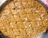 મોહનથાળ(Mohanthal Recipe in Gujarati) રેસીપી સ્ટેપ3ફોટો