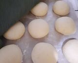 Foto langkah ke 5 dari resep Bomboloni isi durian & coklat lumer.