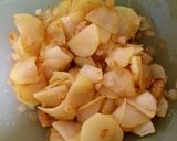 A picture of step 4 of Spanish Omelette.