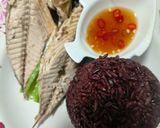 รูปขั้นตอนการทำที่ 3 ของ ข้าวไรซ์เบอรี่กับปลาทูแกะ