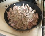 A picture of step 2 of Braised Pork Chops, White Rice, Lettuce and Tomato Salad.