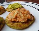 Foto del paso 7 de la receta: Arepas de plátano verde🍘🥑🥕
