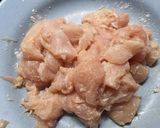 Foto langkah ke 2 dari resep Ayam Acar Kuning.