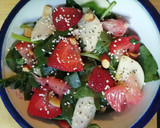 Foto del paso 2 de la receta: Ensalada de fresa y manzana