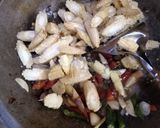 Foto langkah ke 3 dari resep Tumis Cumi Pedas.