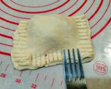 Foto langkah ke 5 dari resep Puff Pastry isi Tongkol Asap.