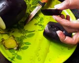 A picture of step 1 of Baingan tawa fry.