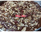 A picture of step 4 of Peanuts Chocolate Brownie.