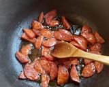 Foto del paso 3 de la receta: Guiso de arroz con lenteja carne de cerdo y chorizos 😋