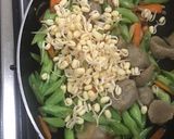 Foto langkah ke 3 dari resep Oseng2 buncis bakso.