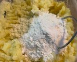 Foto del paso 2 de la receta: Ñoquis rellenos (salsa crema de verdeo)