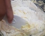 Foto langkah ke 2 dari resep Cornflakes Cookies.