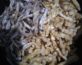 Foto langkah ke 2 dari resep Sambel goreng tempe teri.