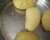 A picture of step 1 of Aloo sabutdana Tikki / cutlets.