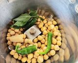 A picture of step 1 of Sattu Healthy Drink - Basil Chana Sattu Drink.