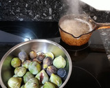 Foto del paso 1 de la receta: Zumo de higos con infusión de semillas