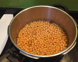 Foto del paso 1 de la receta: Potaje con pelotillas de ajo