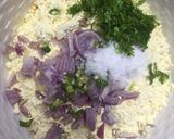 बेसन चीला (Besan cheela recipe in Hindi) रेसिपी चरण 2 फोटो