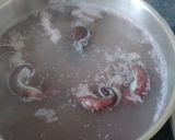Foto del paso 1 de la receta Arroz meloso de pulpo y gambas en Mambo 10070