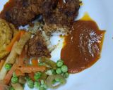 A picture of step 8 of ❤🌹Fry Chicken Steak with red sauce n vegetables n egg🌹❤.