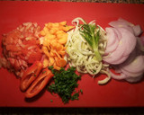 Foto del paso 2 de la receta: Judías blancas con verduras y patatas rosadas