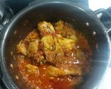 A picture of step 2 of Chicken with spinach.