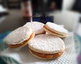 Foto del paso 2 de la receta: Alfajores de Maicena Rellenas con Manjar de Lúcuma 👍🇵🇪