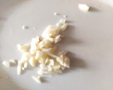 Foto del paso 2 de la receta: Judías blancas con panceta y allioli