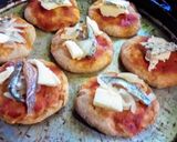 Foto del paso 2 de la receta: Pizzetas 2 x 4 🎵, cuatri-sabor 🍕