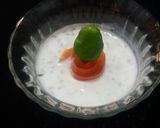 A picture of step 1 of Onion raita.