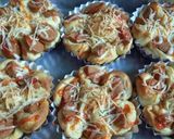 Foto langkah ke 8 dari resep Roti Pizza.