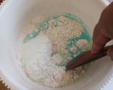Foto langkah ke 2 dari resep Dadar Biru (Blue Pancake).