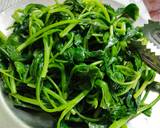 ราดหน้าเกี๊ยวกรอบ วิธีทำสูตร 3 รูป