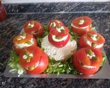 Foto del paso 2 de la receta: Tomates rellenos con arroz primavera y atún