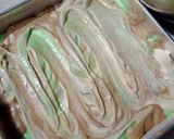 Foto langkah ke 5 dari resep Bolu loreng putih telur.