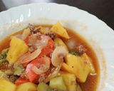 รูปขั้นตอนการทำที่ 3 ของ อาหารเด็ก ผัดเปรี้ยวหวาน