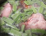 Foto del paso 1 de la receta: Guiso de judías verdes con costillas (Ciorba de fasole verde)